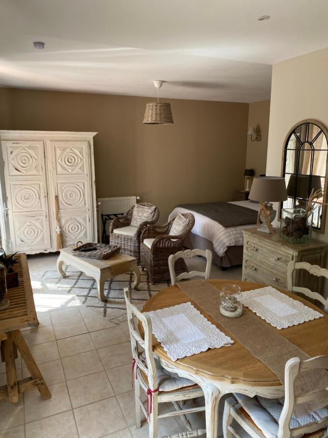 Chambres D Hotes La Suite Du 12 Brie  Zewnętrze zdjęcie